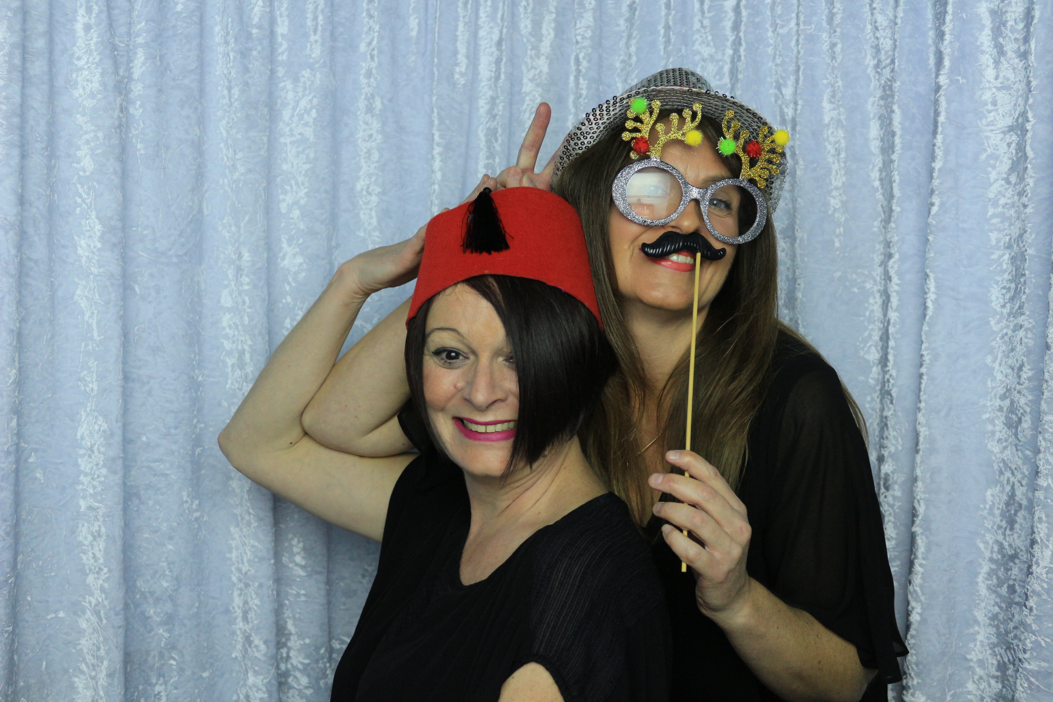 Saint Gobain Christmas Party 2018 - Images | View more photos from the event at gallery.partydelightsphotobooth.co.uk/u/PartyDelightsPhotoBooth/Saint-Gobain-Christmas-Party-2018-Images
